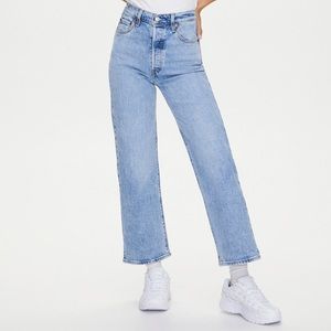 Levi’s Rib Cage Jeans